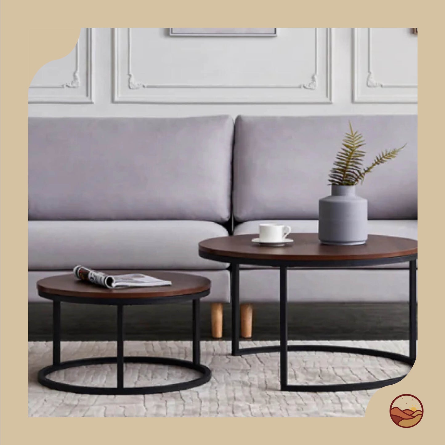 Chic Round Oak Coffee Table